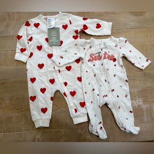 2 baby girl onesie footies bodysuit H& M Carters little sister hearts outfit